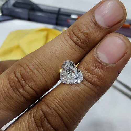 HPHT Diamonds for Solitaire Stud